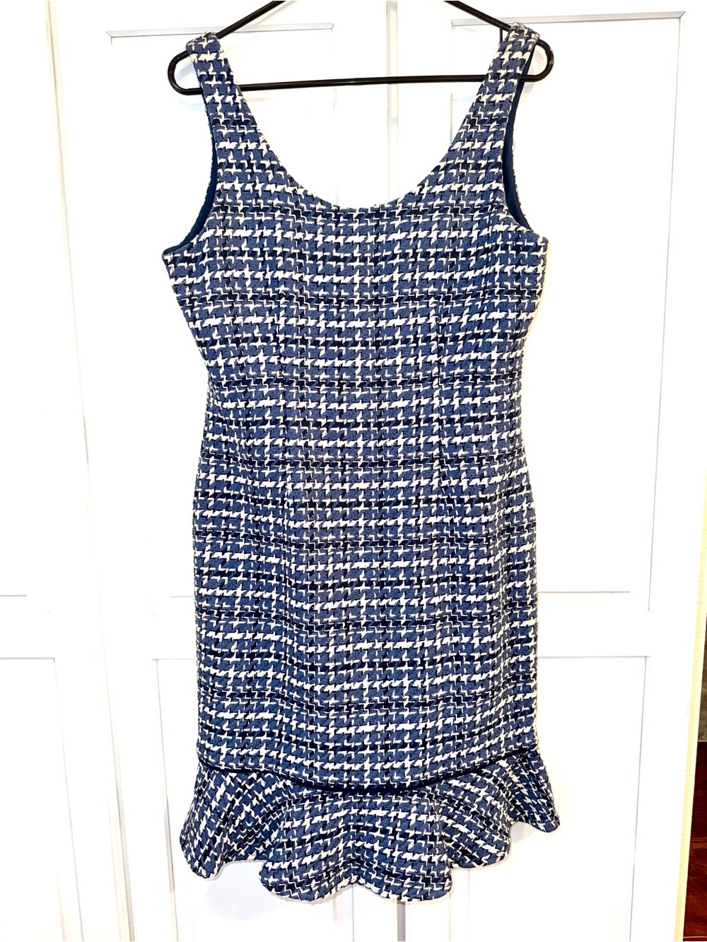 NWT- Paper Crown- Anthropologie- Navy& White Houndstooth Ruffle-Hem Dress. Sz‎ M